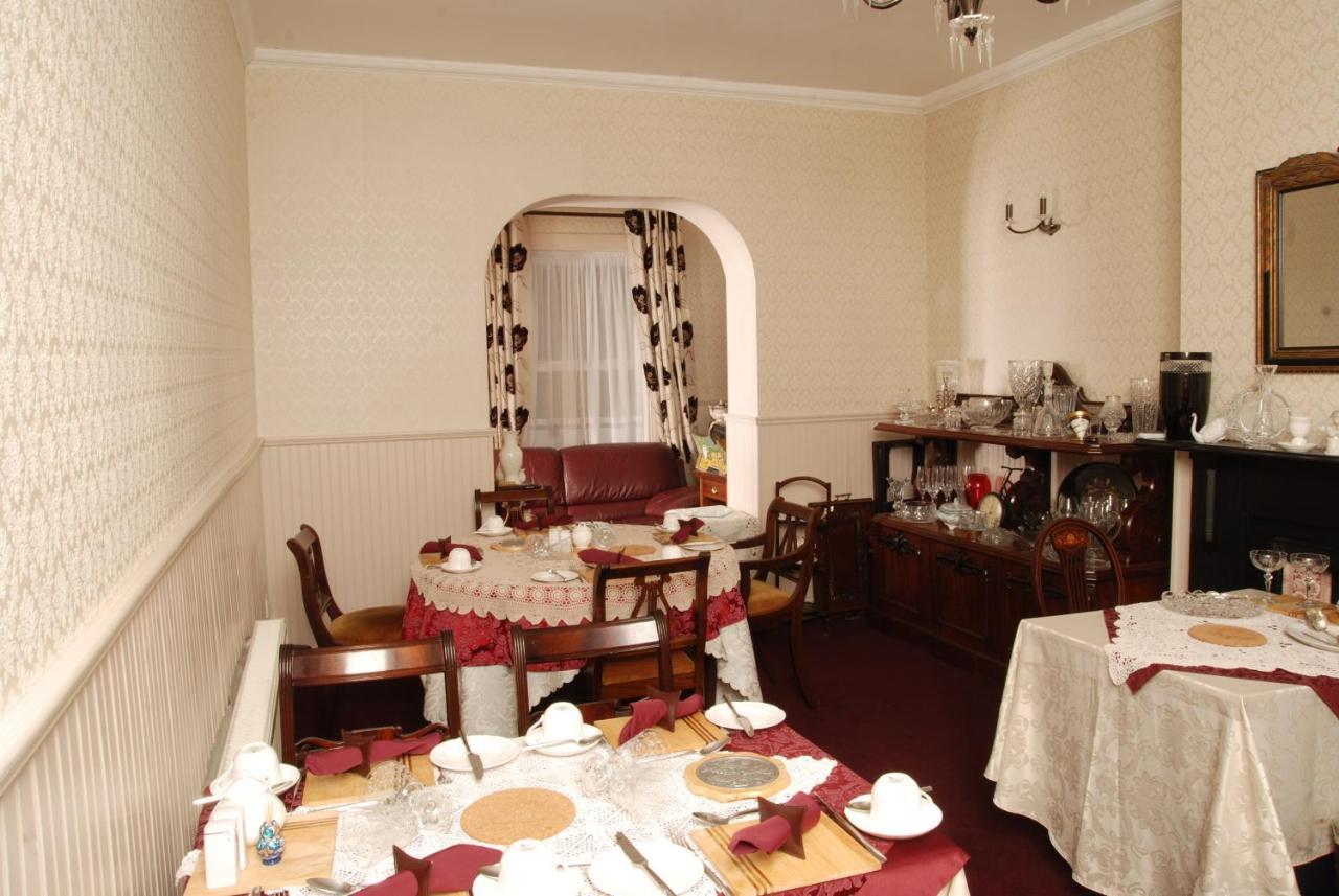 مبيت وإفطار ترامور Glenart House المظهر الخارجي الصورة