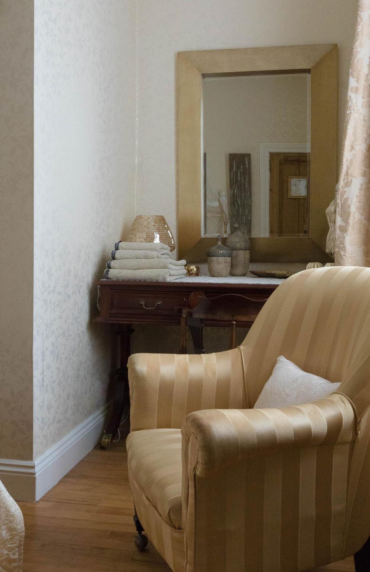 مبيت وإفطار ترامور Glenart House المظهر الخارجي الصورة